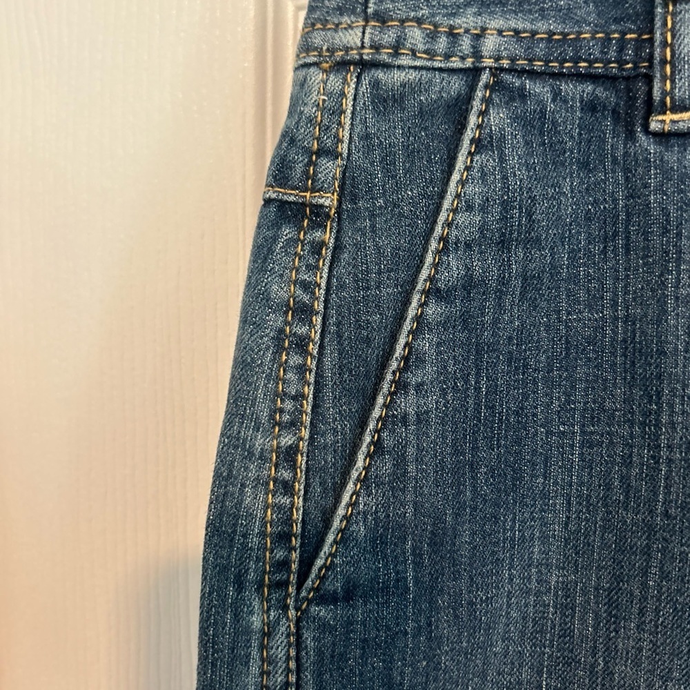 NWT Loft Classic Dark Blue Denim Mini Skirt. Size 12P - Picture 4 of 6